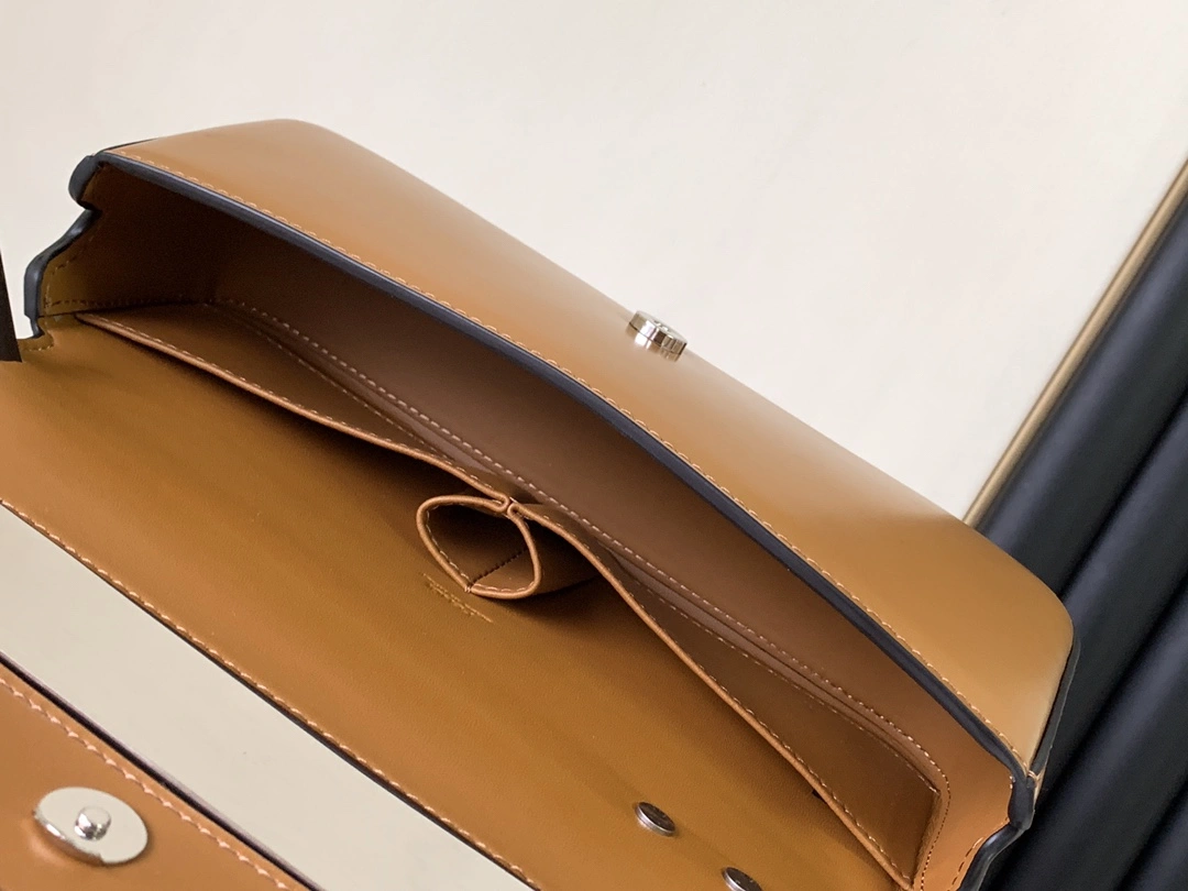Fendi Satchel Bags FreshLook 76768