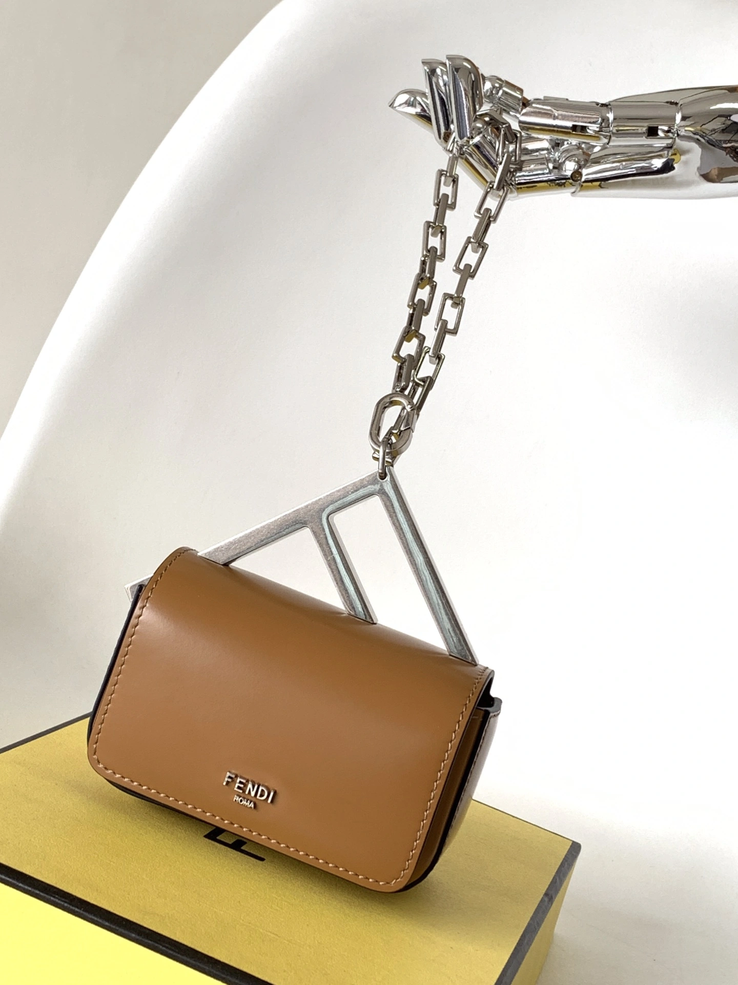 Cozy Fendi Satchel Bags 76767