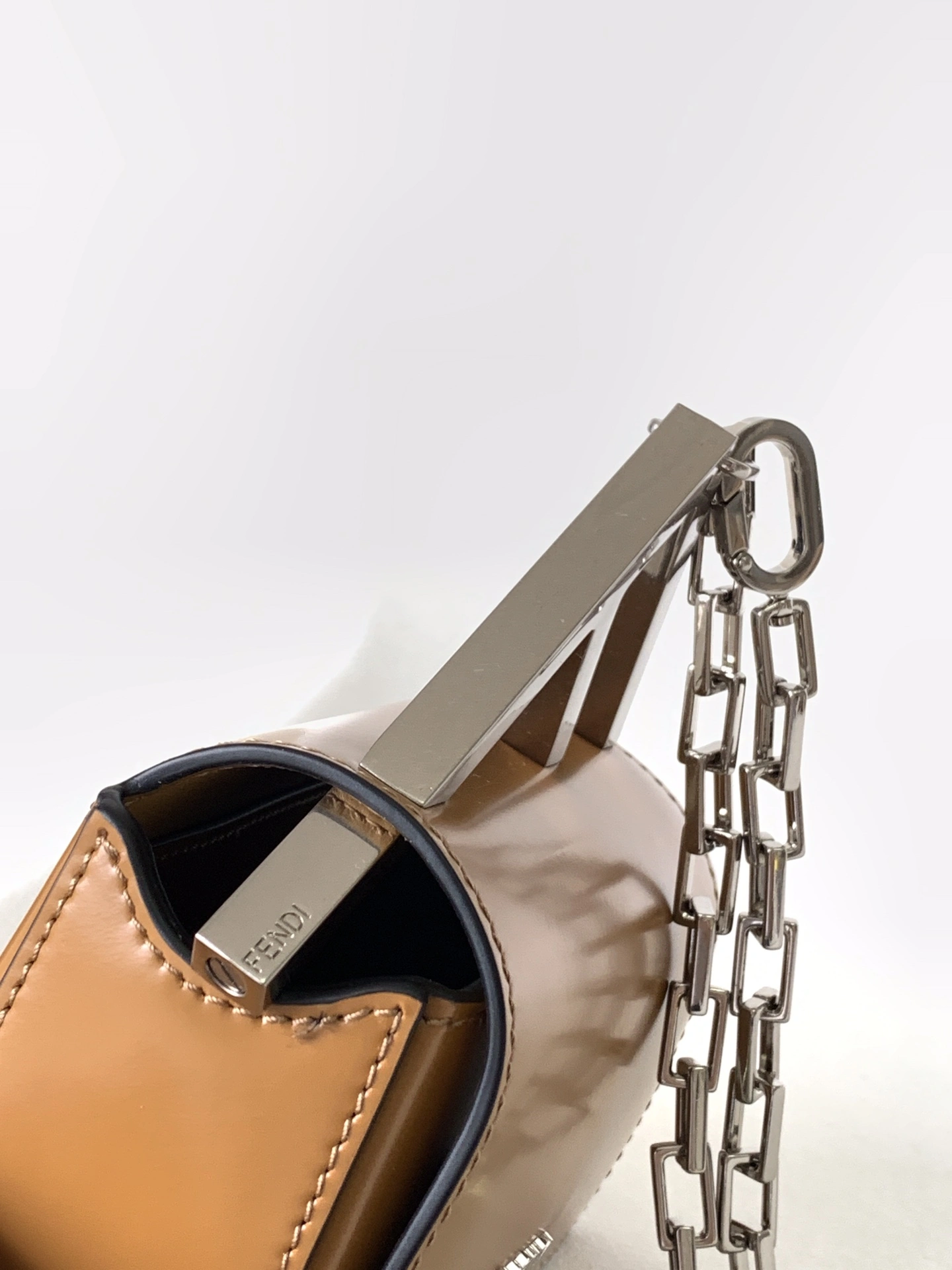 Cozy Fendi Satchel Bags 76767