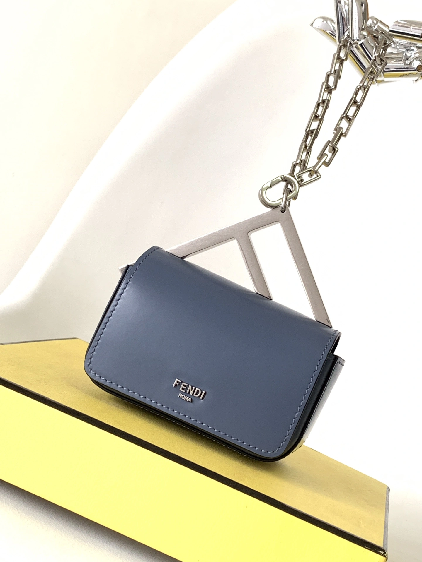 Fendi Satchel Bags StreetReady 76764