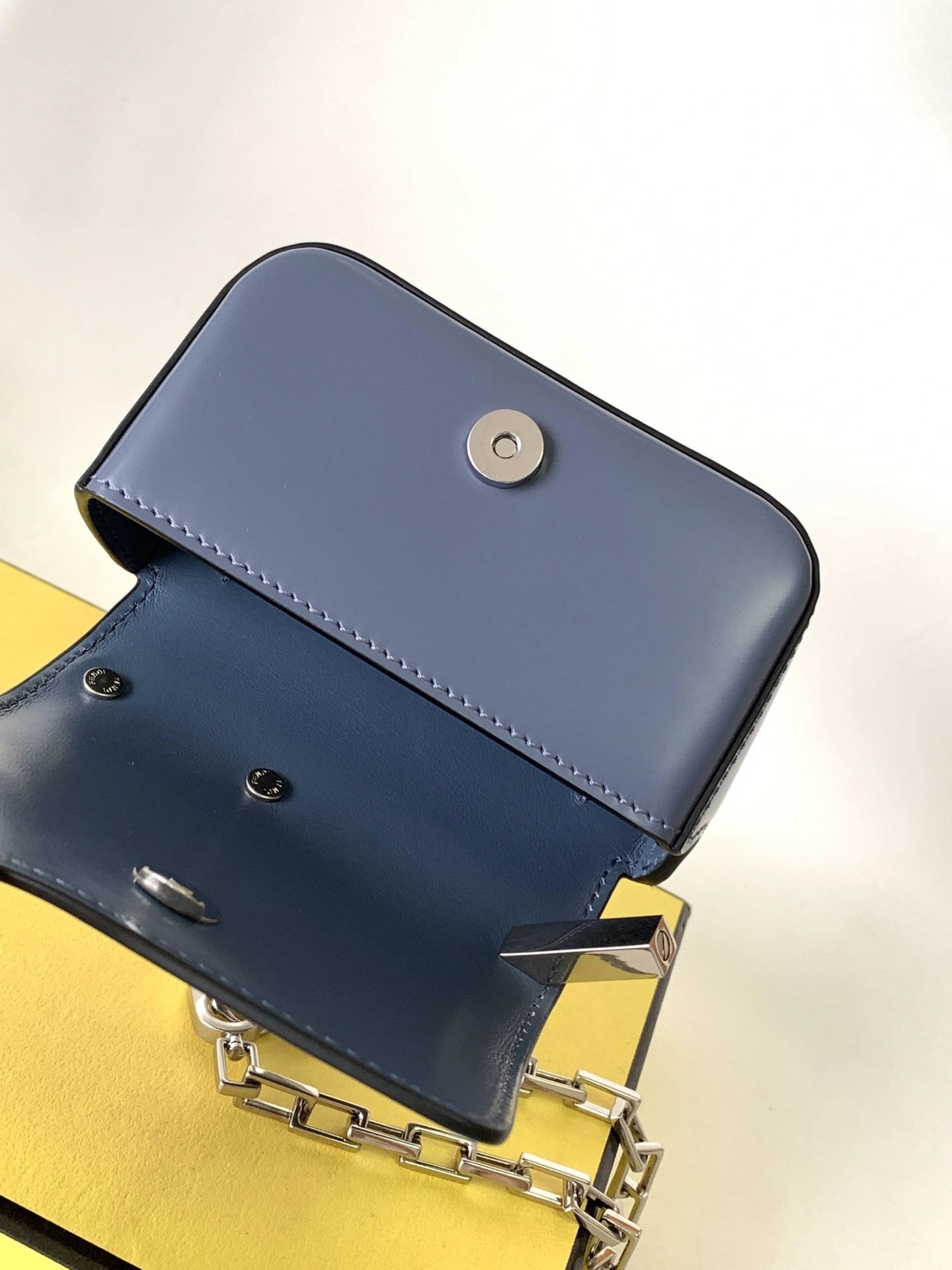 Fendi Satchel Bags StreetReady 76764