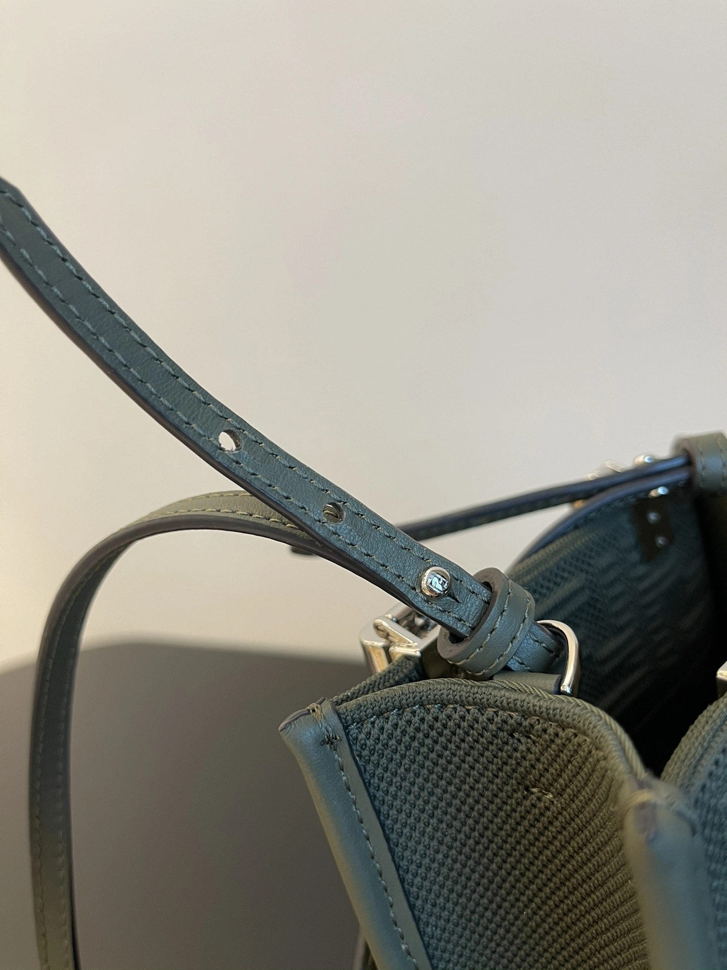 Fendi Satchel Bags Classic 76742