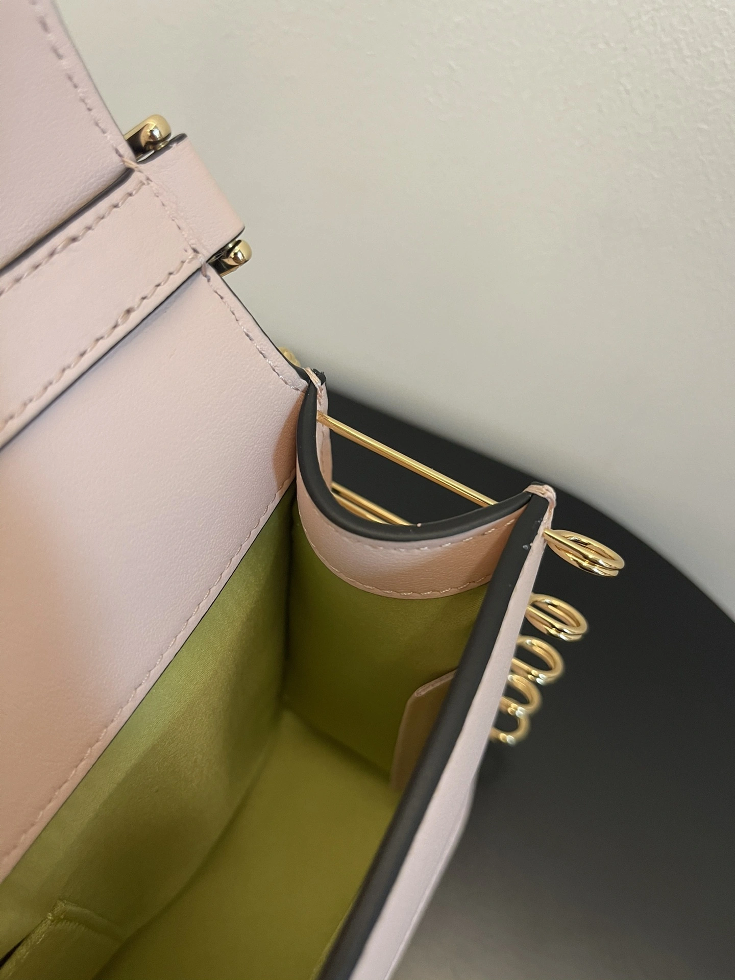 Fendi Satchel Bags Durable 76754