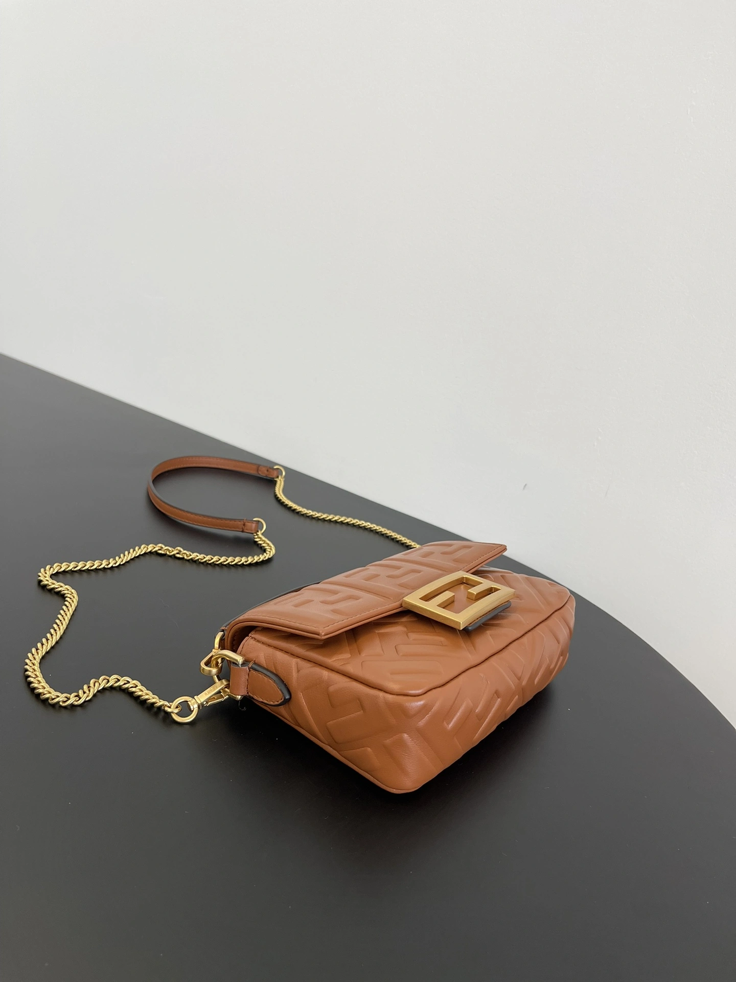Fendi Satchel Bags MoistureWicking 76753