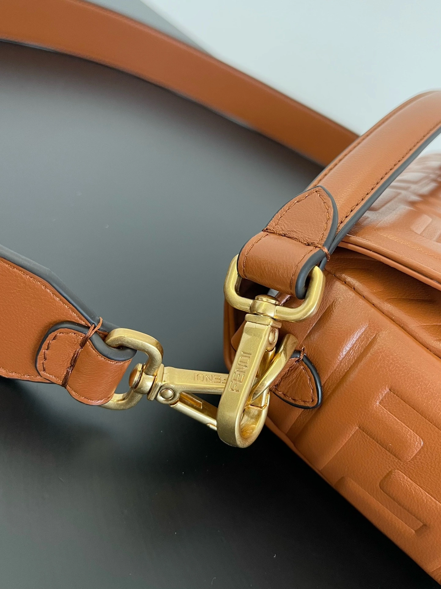 Fendi Satchel Bags Timeless 76760