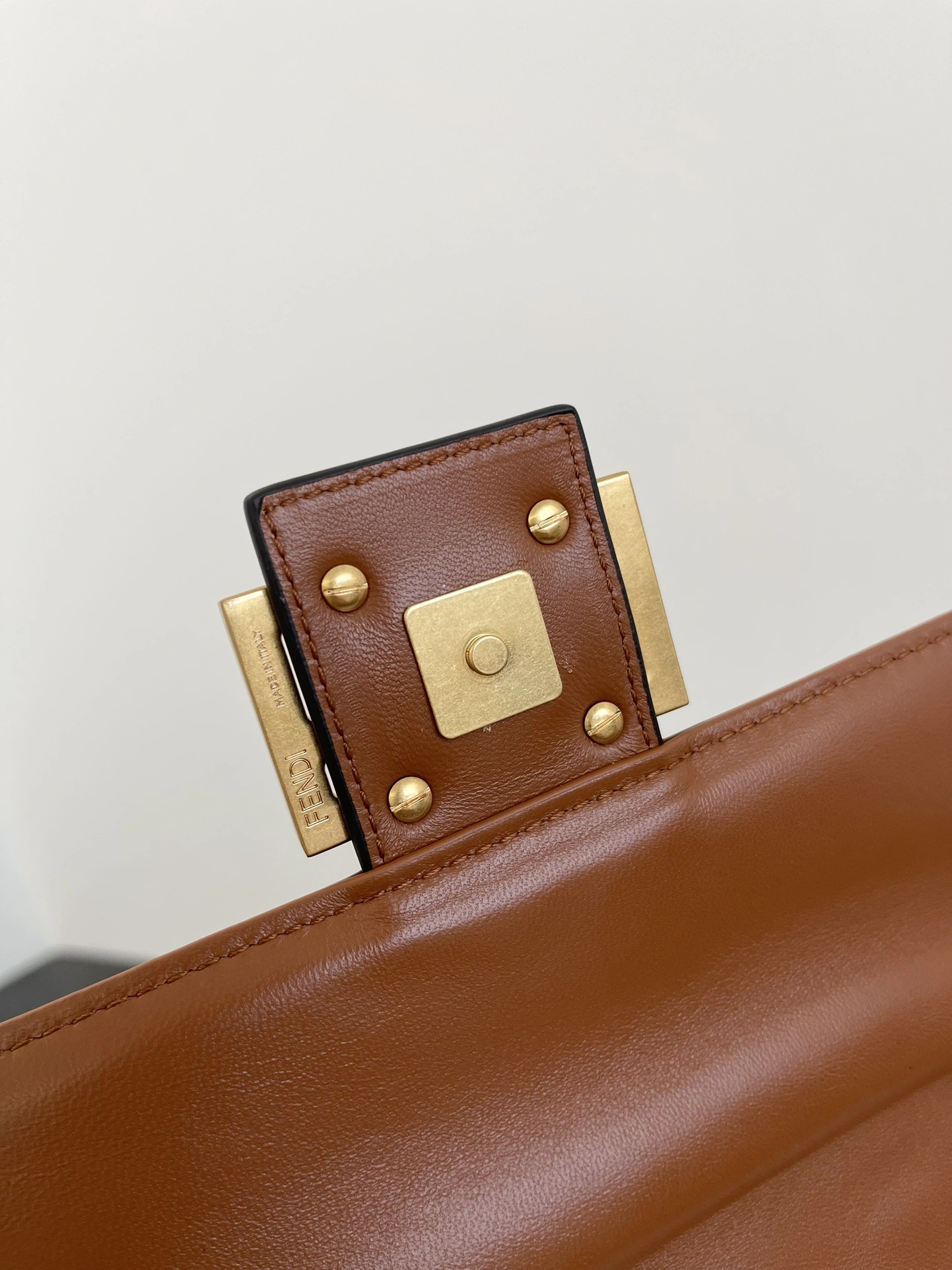 Fendi Satchel Bags Timeless 76760