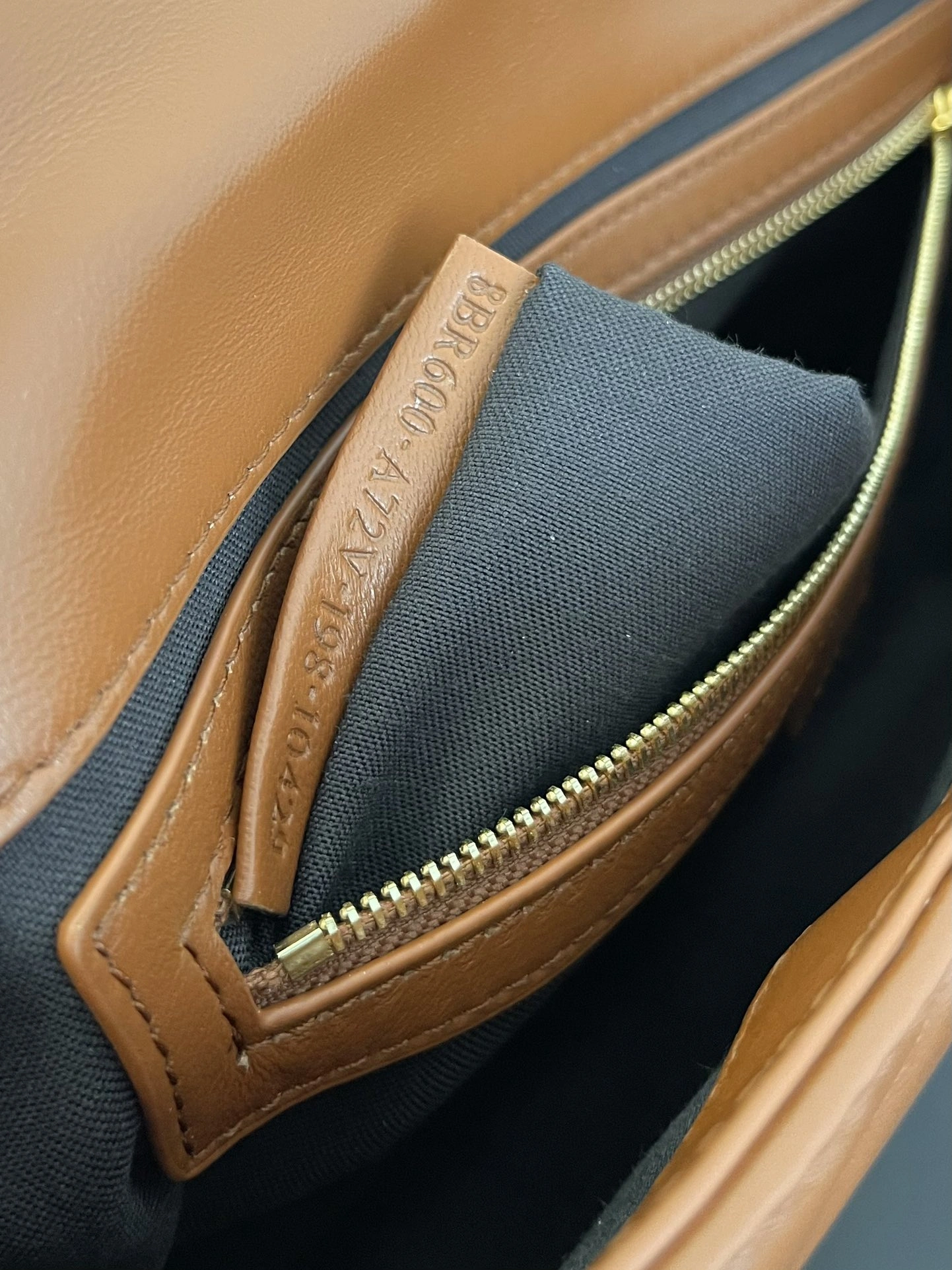 Fendi Satchel Bags Timeless 76760