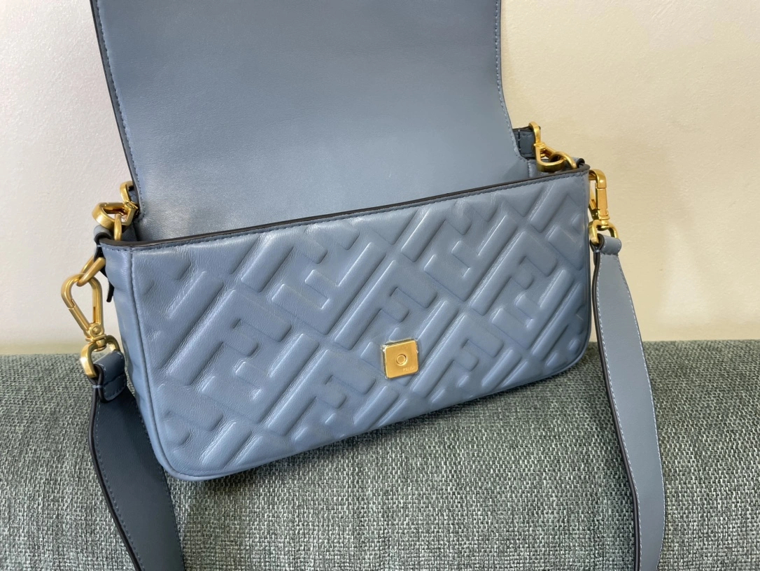 Fendi Satchel Bags Youthful 76756