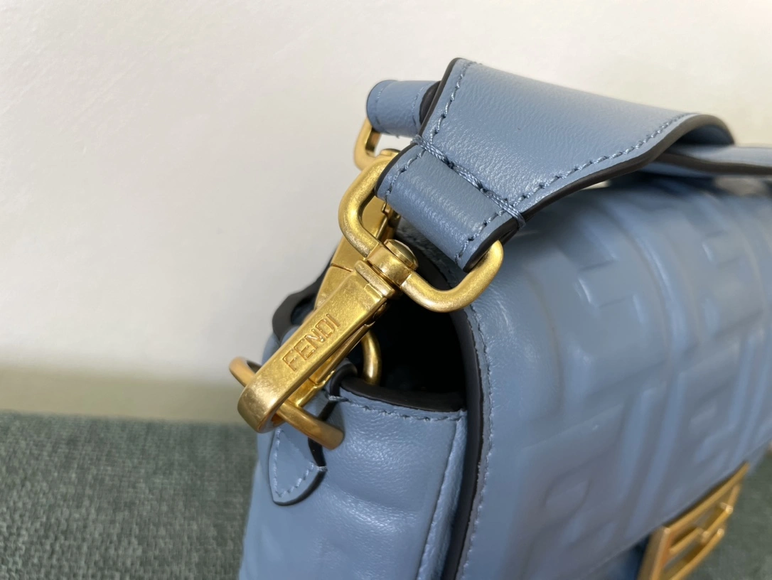 Fendi Satchel Bags Youthful 76756