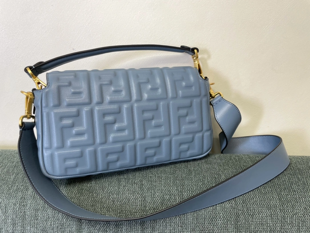 Fendi Satchel Bags Youthful 76756