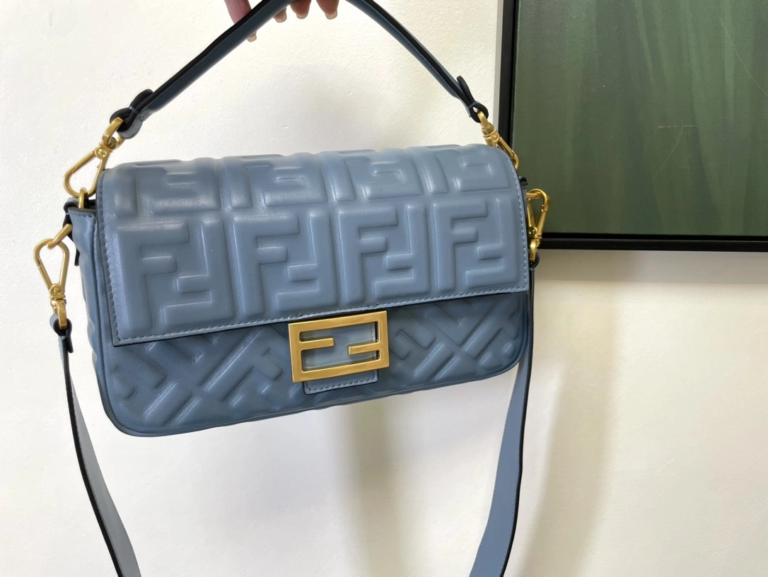 Fendi Satchel Bags Youthful 76756