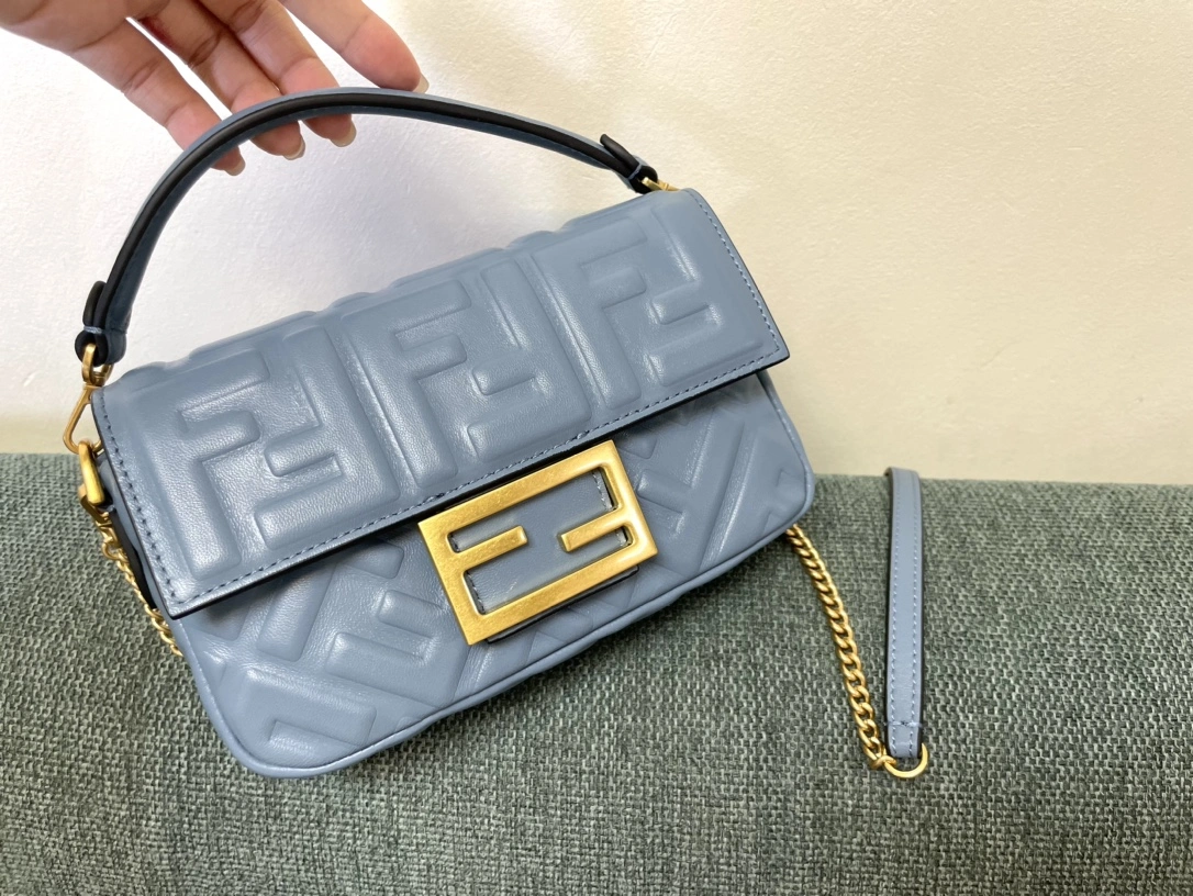 Fendi Satchel Bags ZipUp 76757