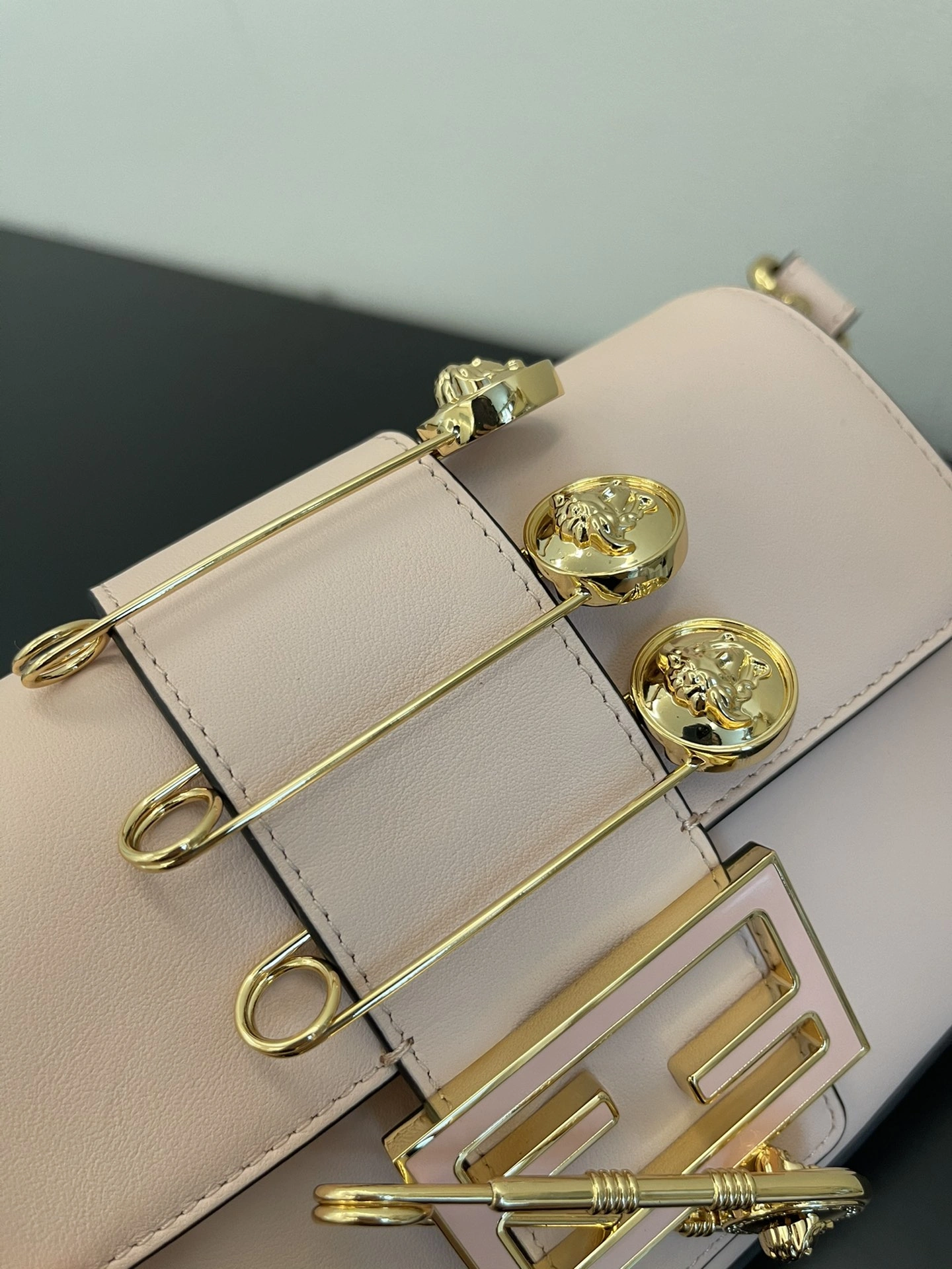 TechFriendly Fendi Satchel Bags 76762