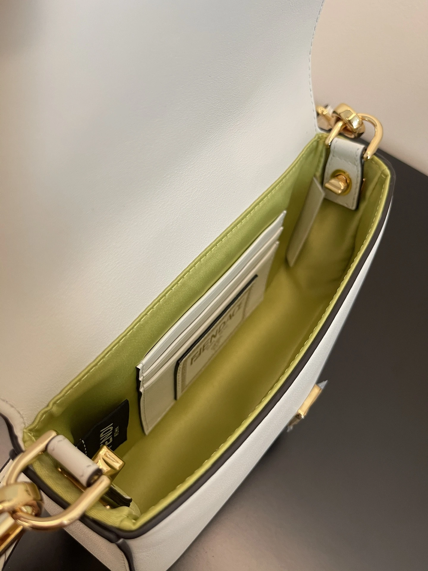 Fendi Satchel Bags Durable 76734