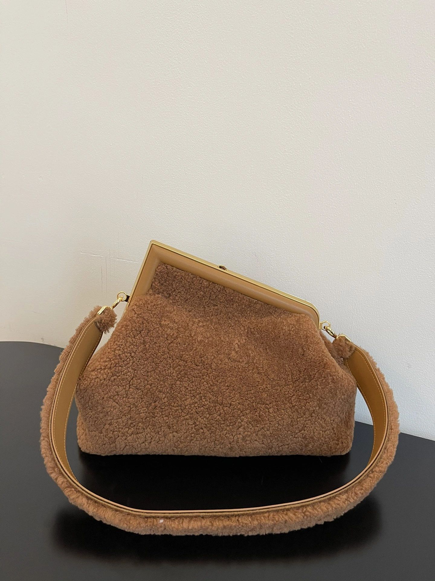 Fendi Satchel Bags Affordable 76746