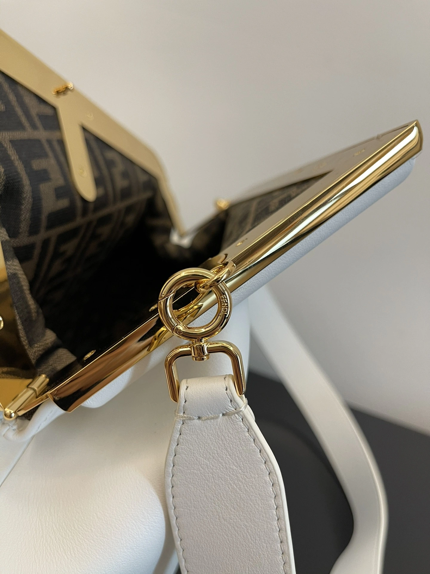 Fendi Satchel Bags Tailored 76731