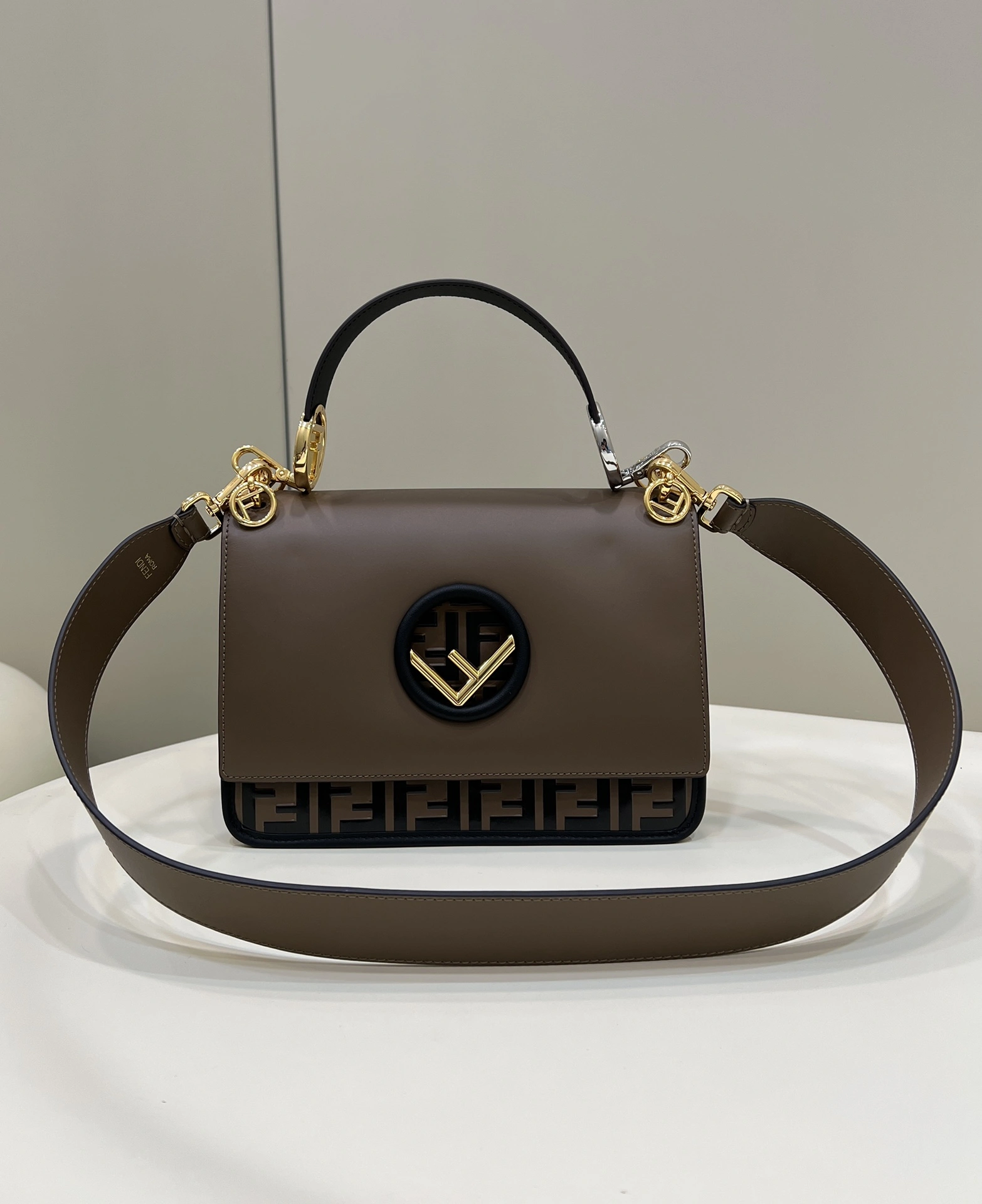 UrbanChic Fendi Satchel Bags 76726