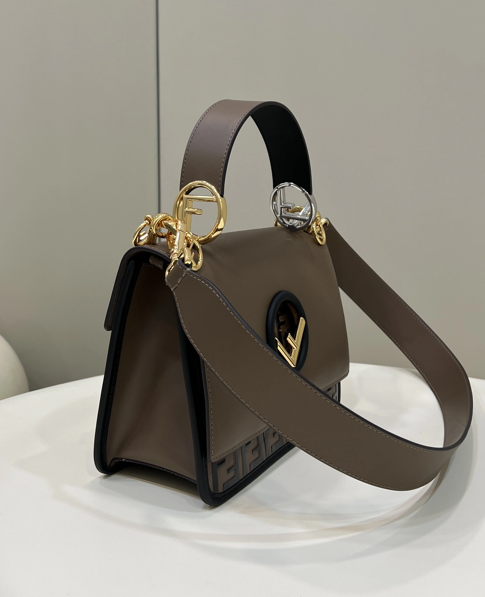 UrbanChic Fendi Satchel Bags 76726