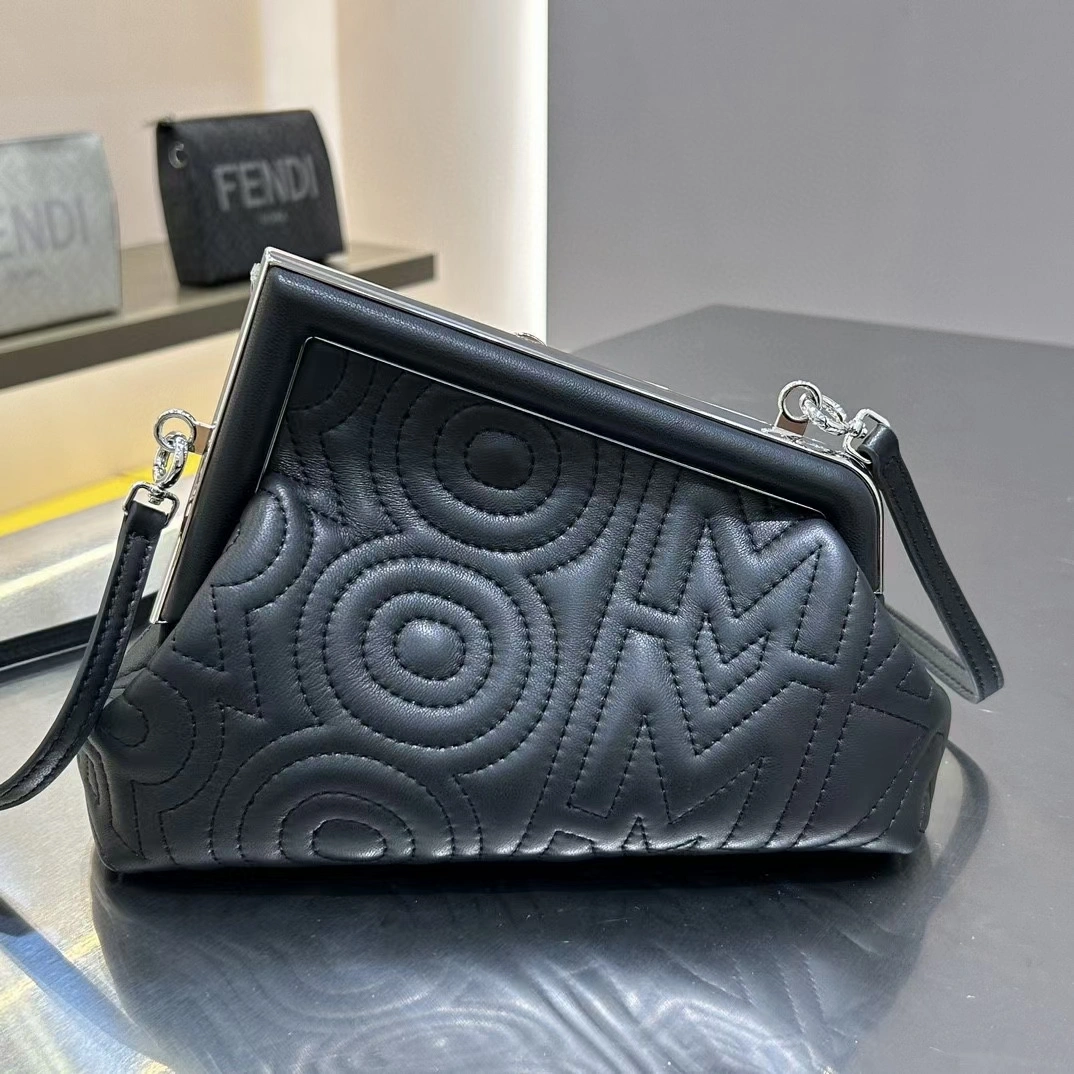Neat Fendi Satchel Bags 76724