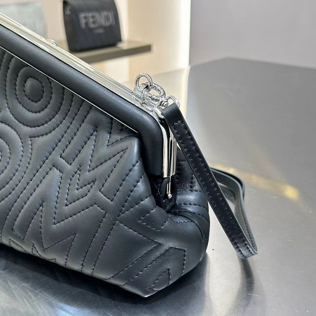 Neat Fendi Satchel Bags 76724