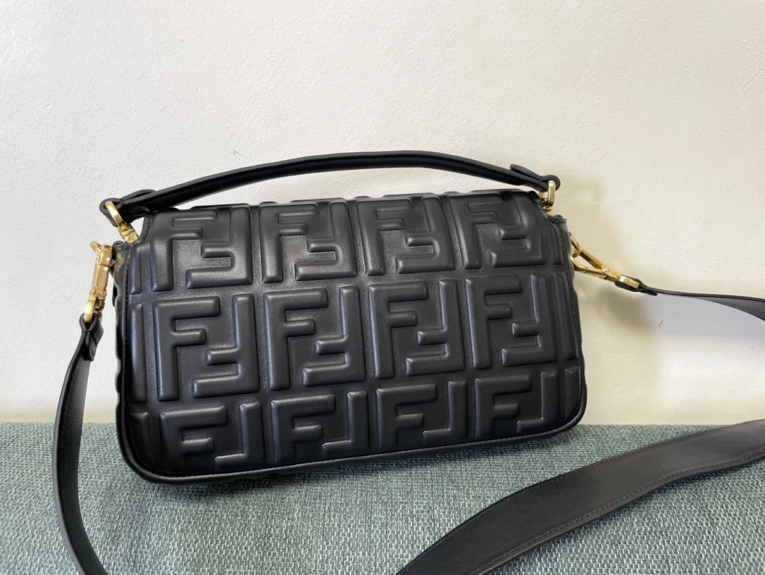 Fendi Satchel Bags Original 76723