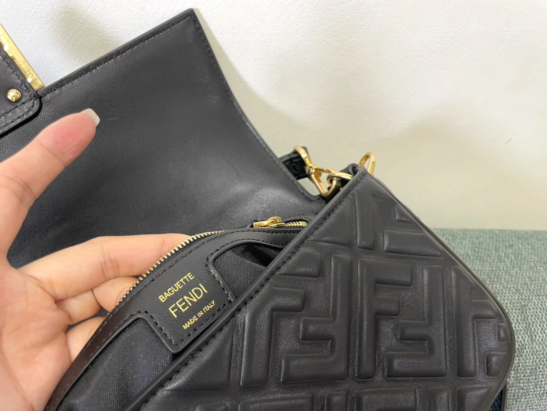 Fendi Satchel Bags Original 76723