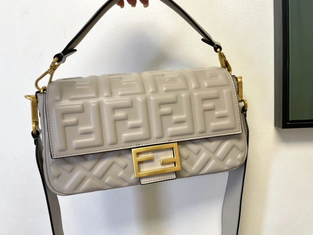 ZipUp Fendi Satchel Bags 76708