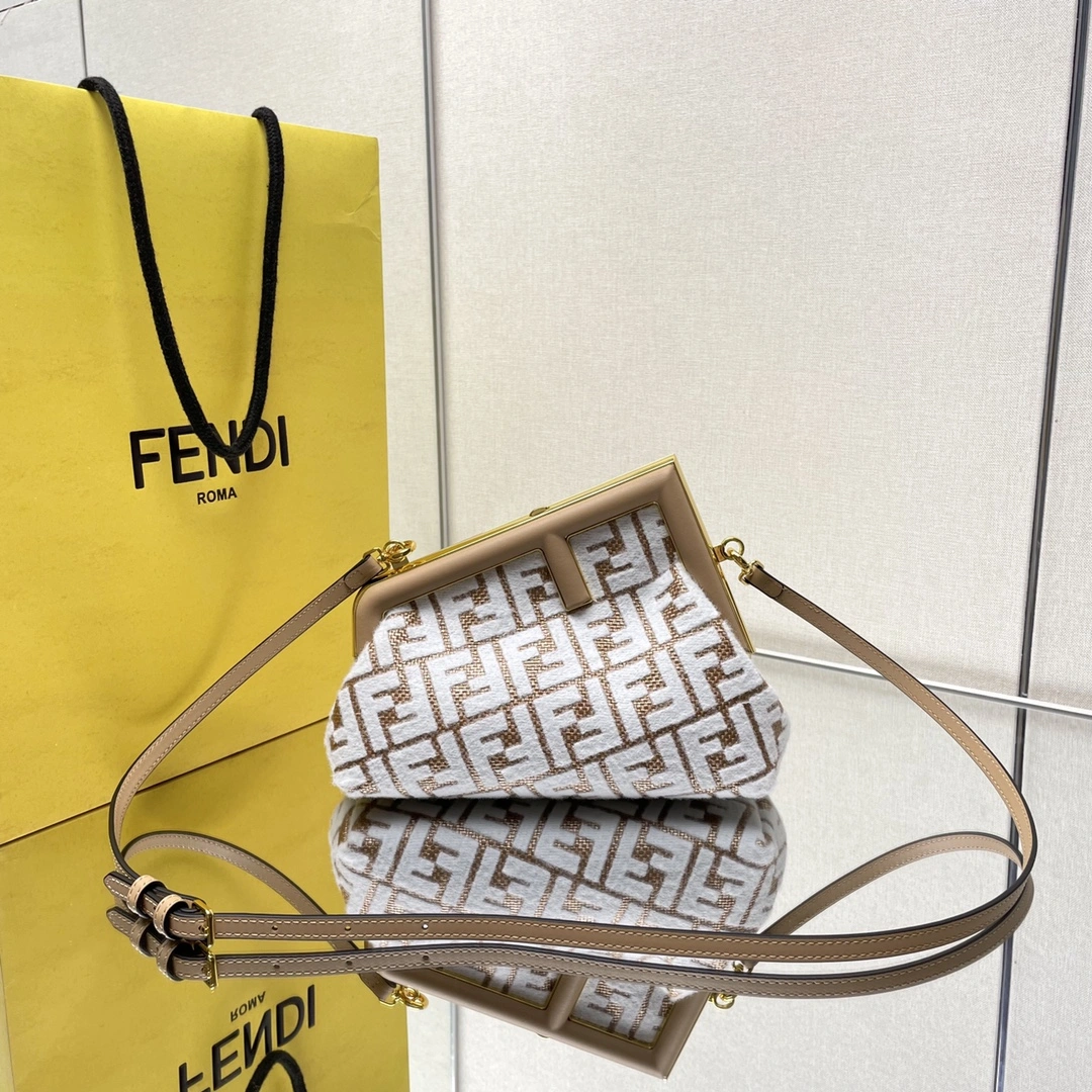Fendi Satchel Bags Reliable 76695