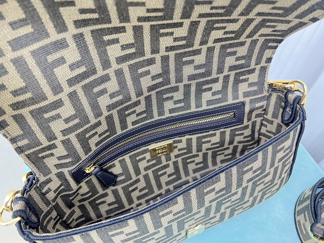 Breathable Fendi Satchel Bags 76697