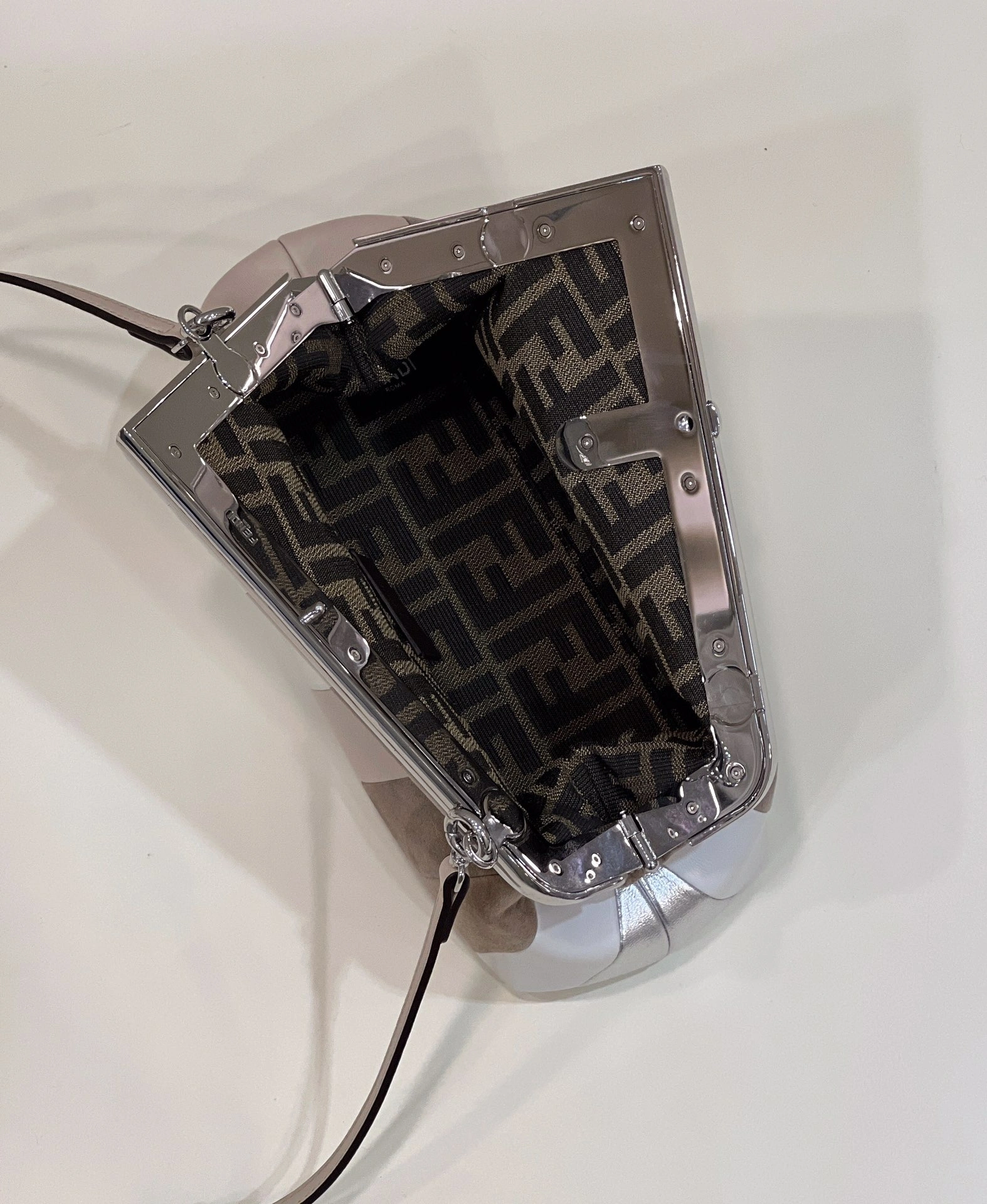 DailyWear Fendi Satchel Bags 76701