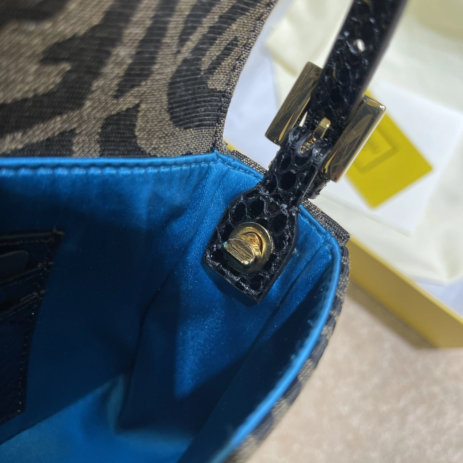 Soft Fendi Satchel Bags 76711