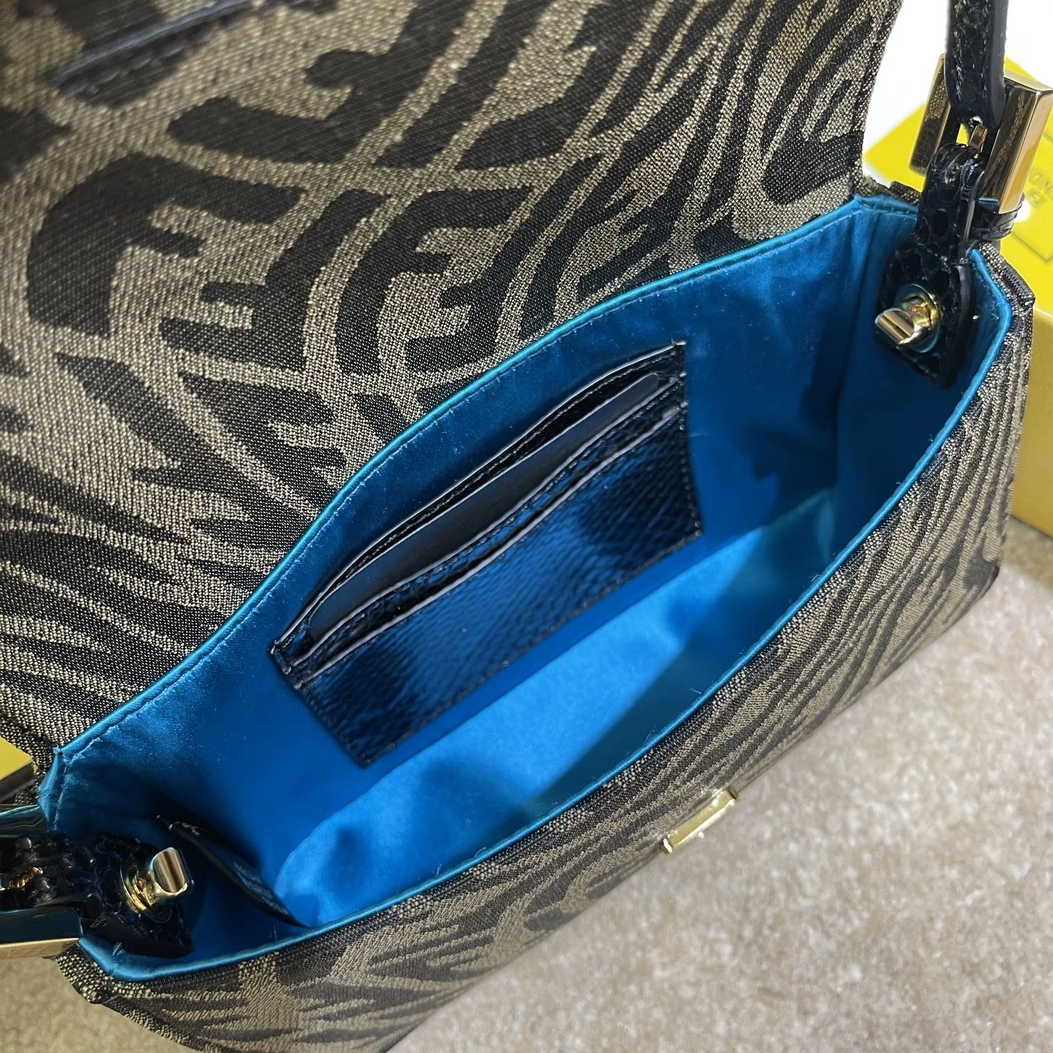 Soft Fendi Satchel Bags 76711
