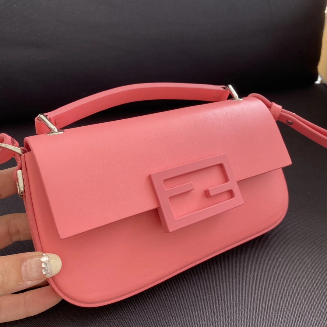 Supportive Fendi Satchel Bags 76715