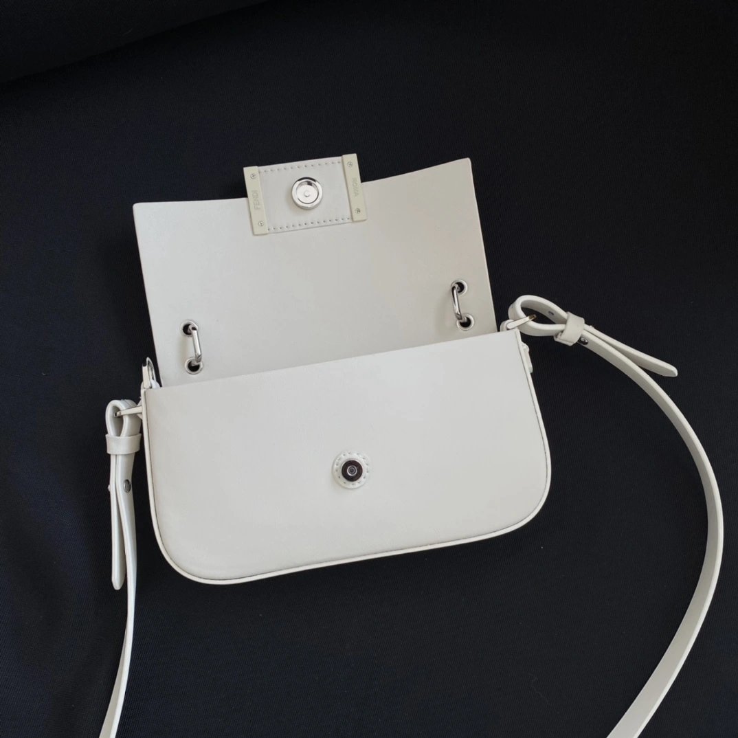 Fendi Satchel Bags Premium 76709