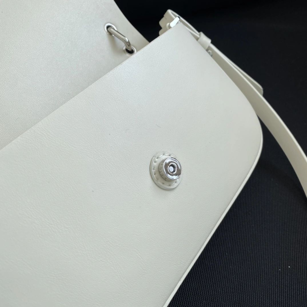 Fendi Satchel Bags Premium 76709