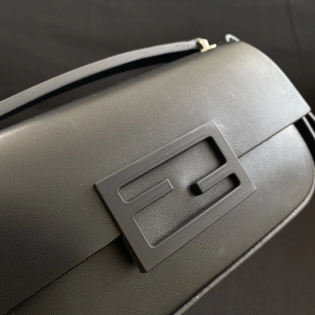 Fendi Satchel Bags Refined 76717