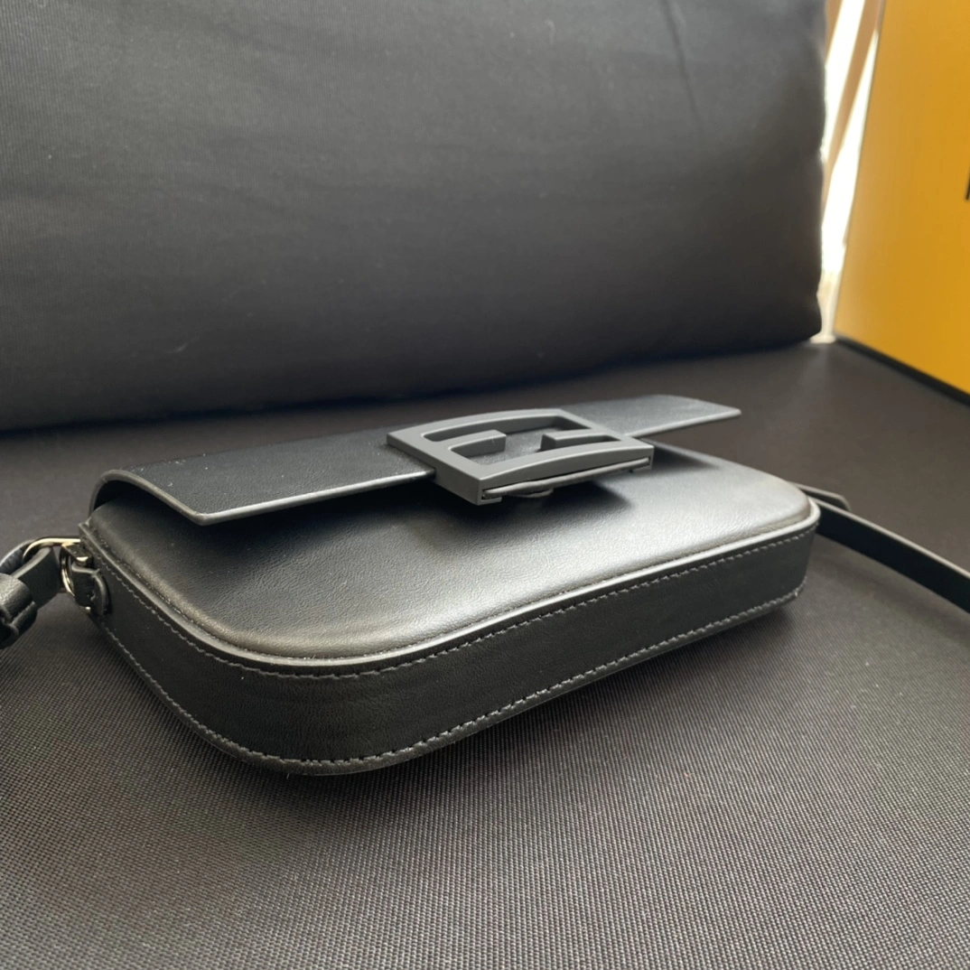 Fendi Satchel Bags Refined 76717