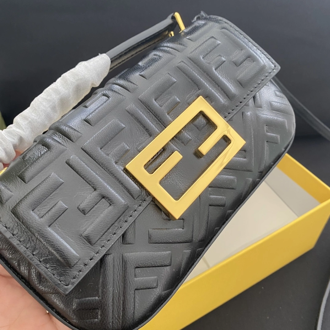 Fendi Satchel Bags WrinkleFree 76694
