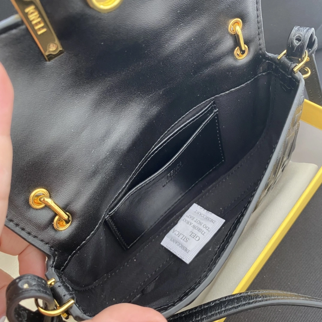 Fendi Satchel Bags WrinkleFree 76694
