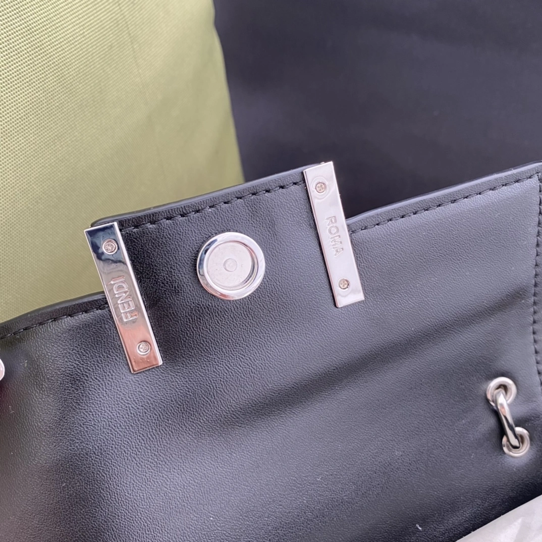 Fendi Satchel Bags Refined 76698