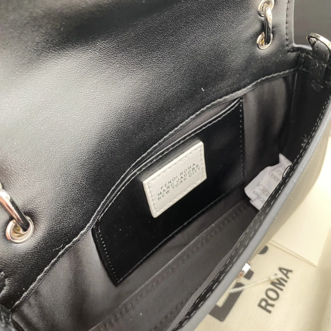 Fendi Satchel Bags Refined 76698