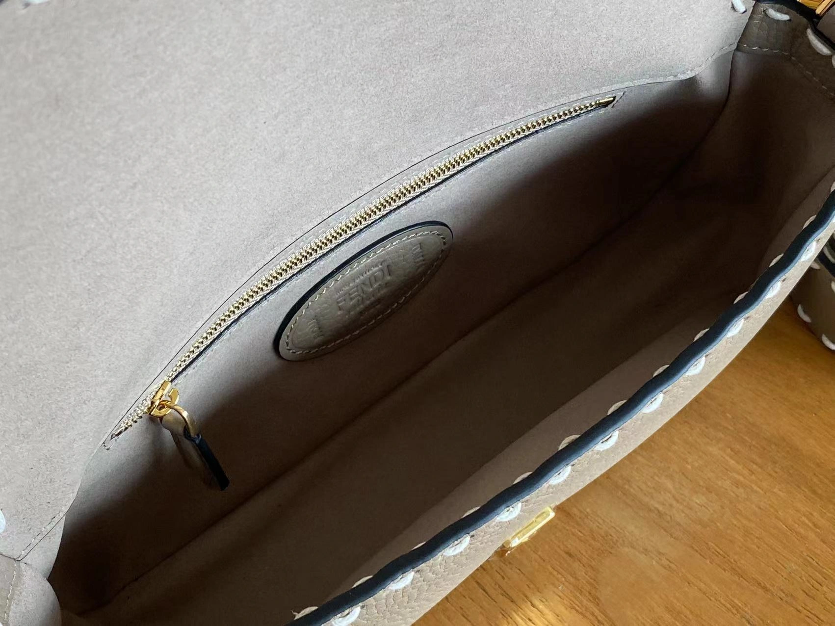 Fendi Satchel Bags Durable 76710