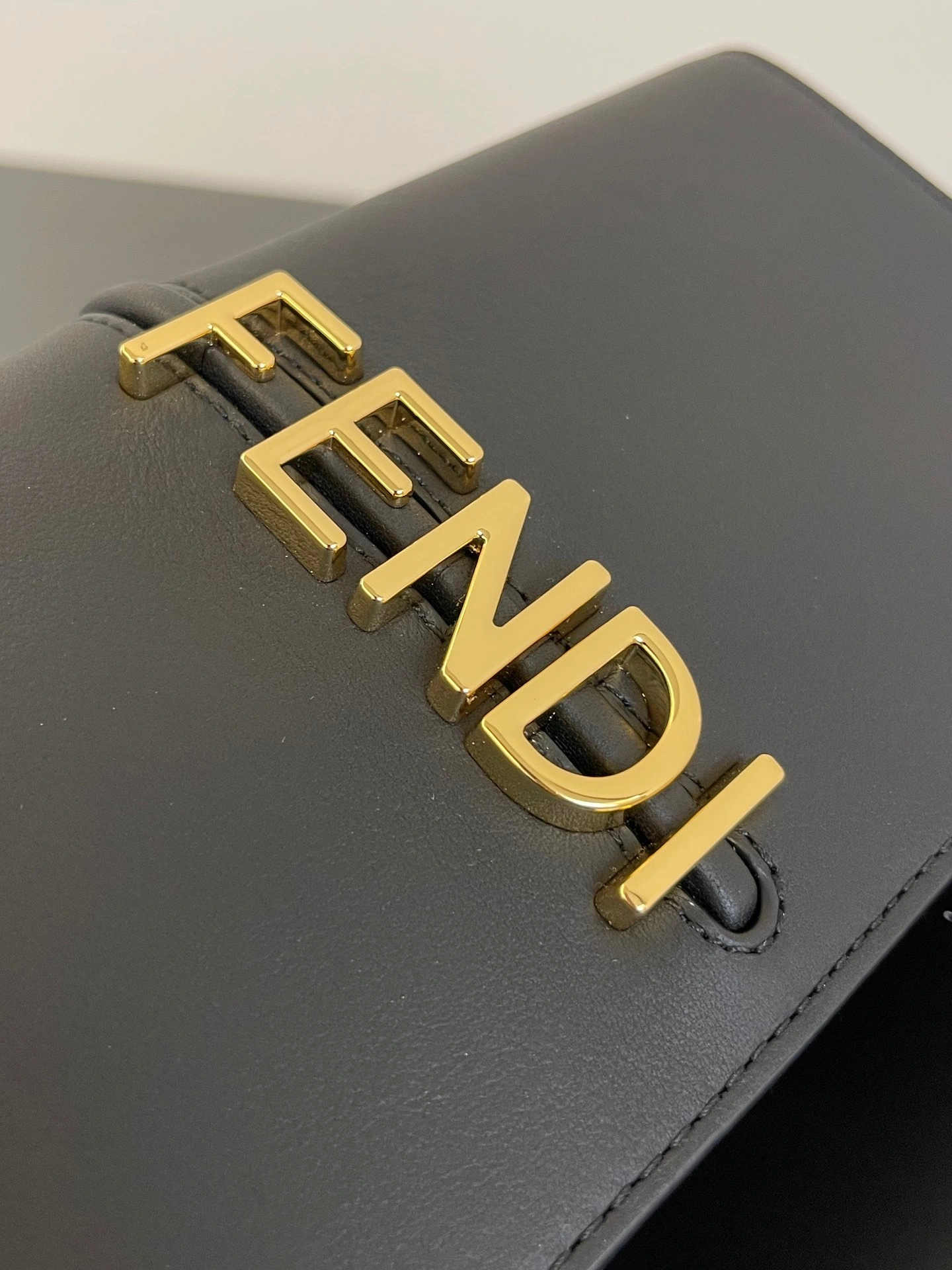UrbanStyle Fendi Satchel Bags 76689