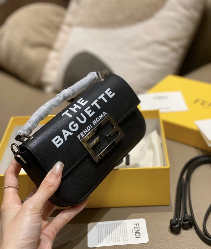 Sporty Fendi Satchel Bags 76692