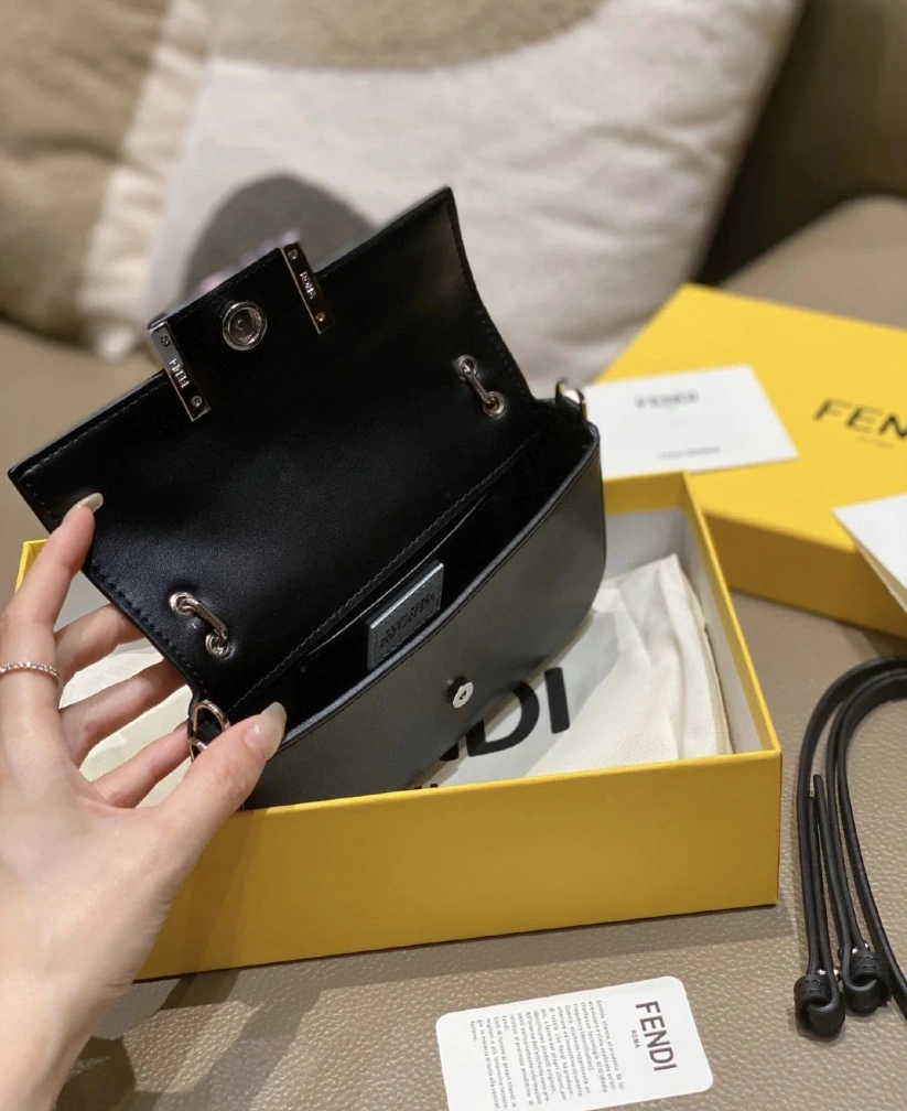 Sporty Fendi Satchel Bags 76692