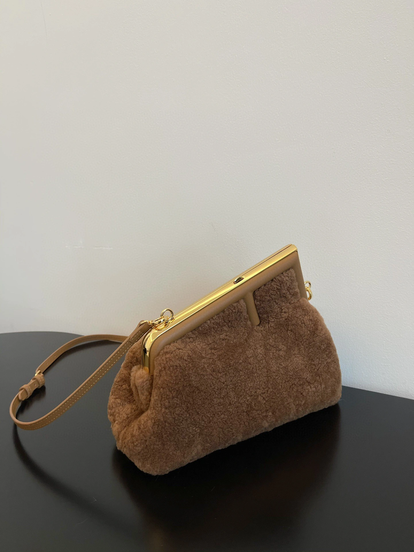 Fendi Satchel Bags Seasonal 76703