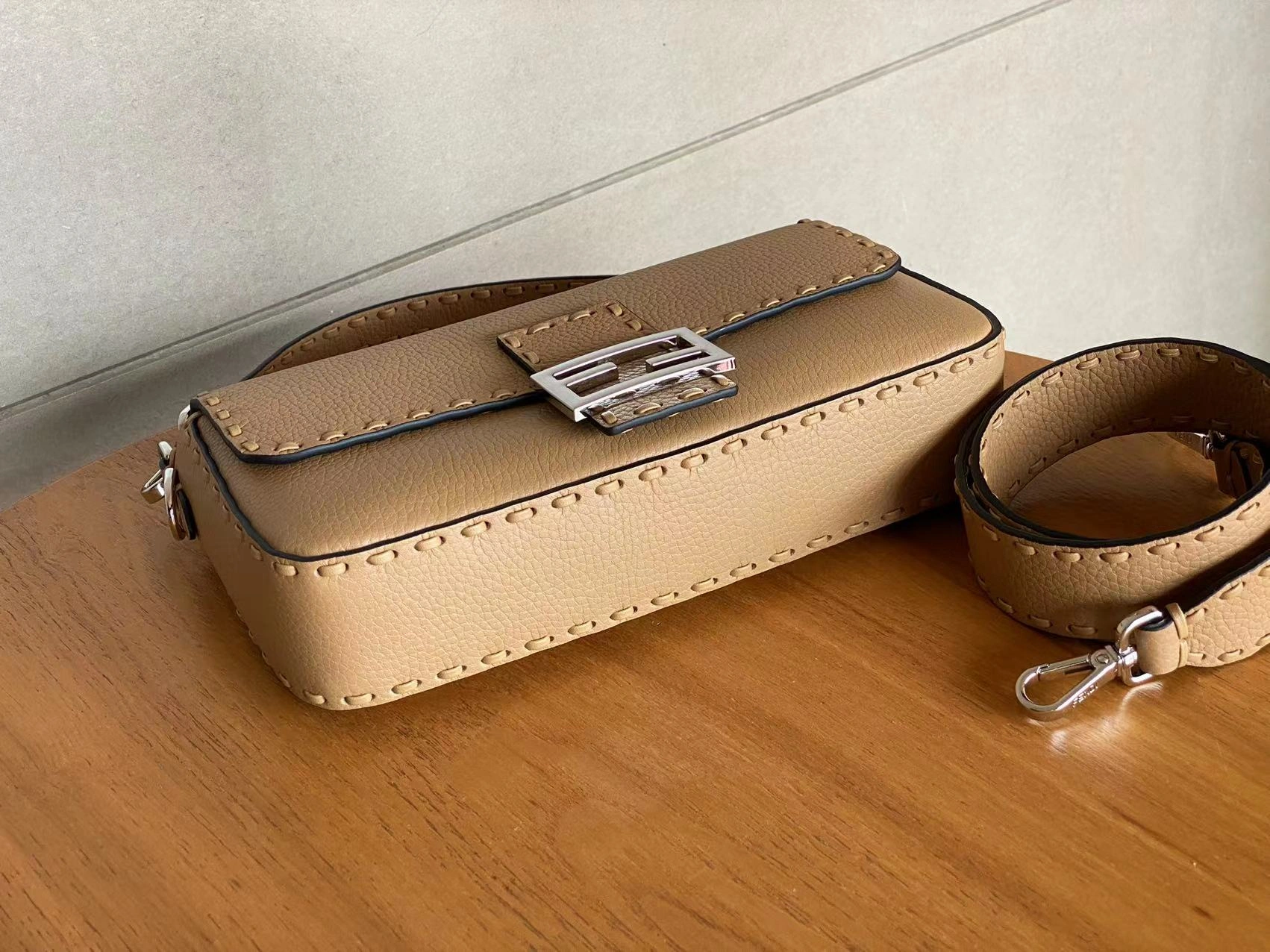 Fendi Satchel Bags FlexibleFit 76707
