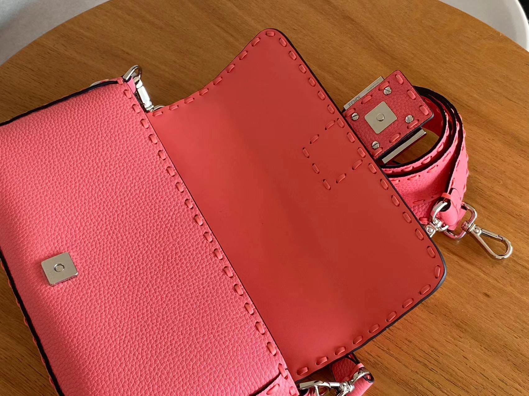 FastDry Fendi Satchel Bags 76687