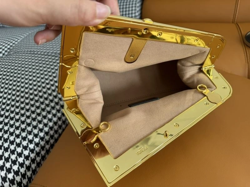 Unisex Fendi Satchel Bags 72876
