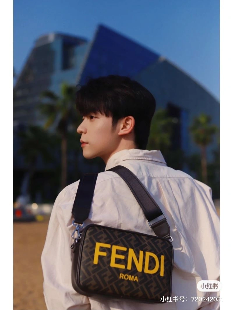Fendi Satchel Bags Stretchable 72857
